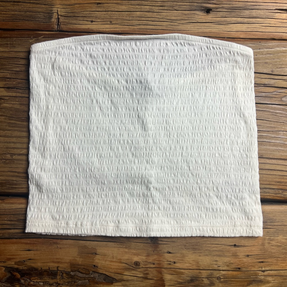 American Eagle Smocked Tube Top